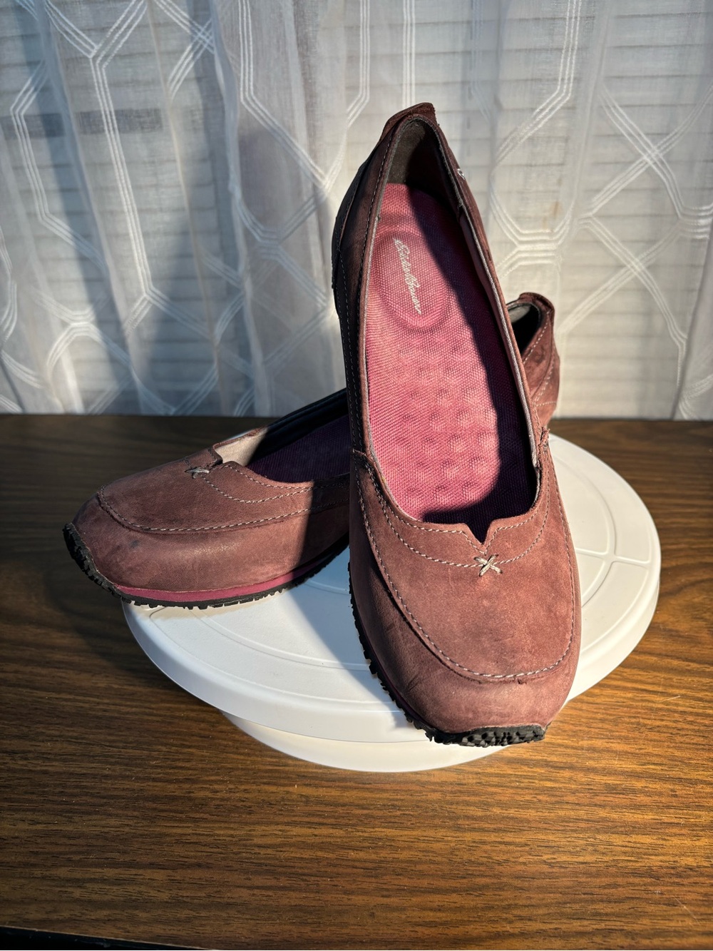Eddie Bauer women’s  11 “Christine” Leather BALLET flats.